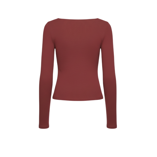 RED SQUARE NECK TOP
