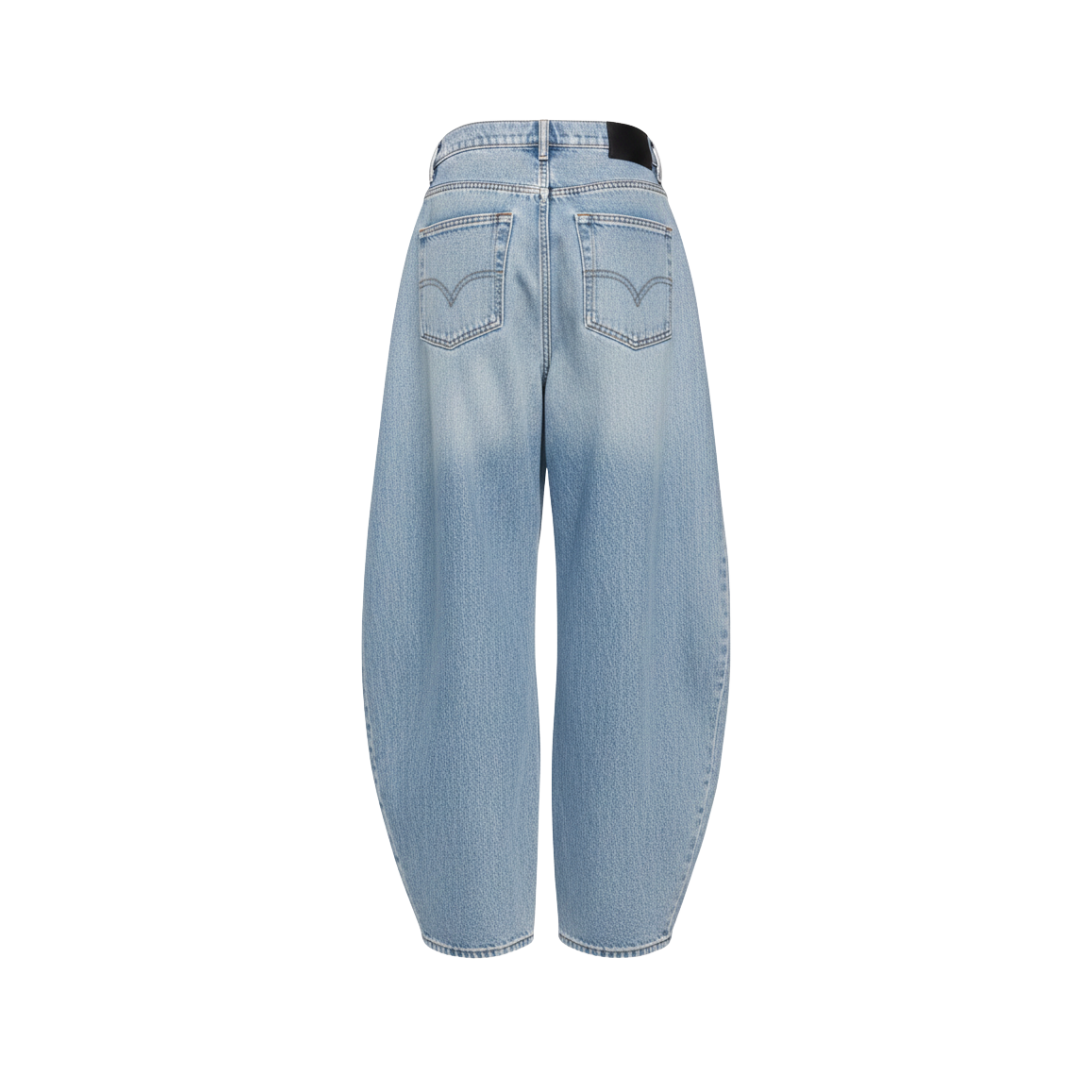 LIGHT WASH BAGGY JEANS