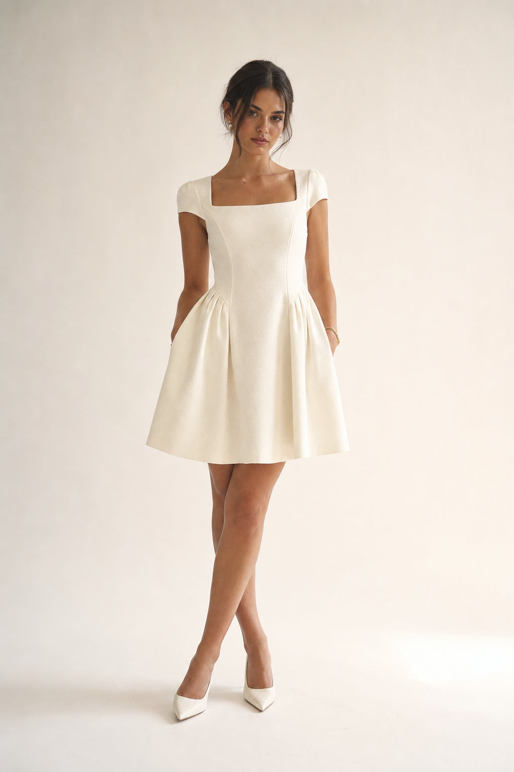 Valeria Éclipse Square Neck Dress - Ivory Pearl