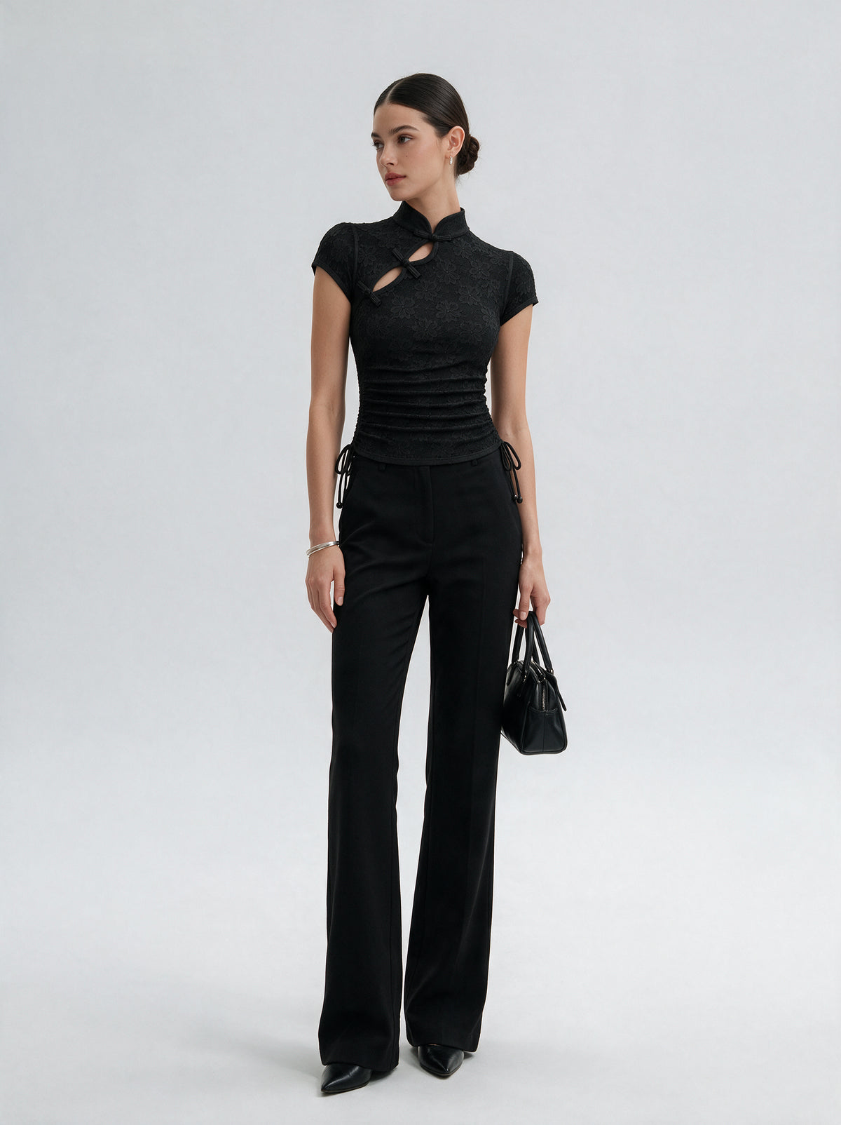 Valeria Cinched Ruched Top - Noir — model full body