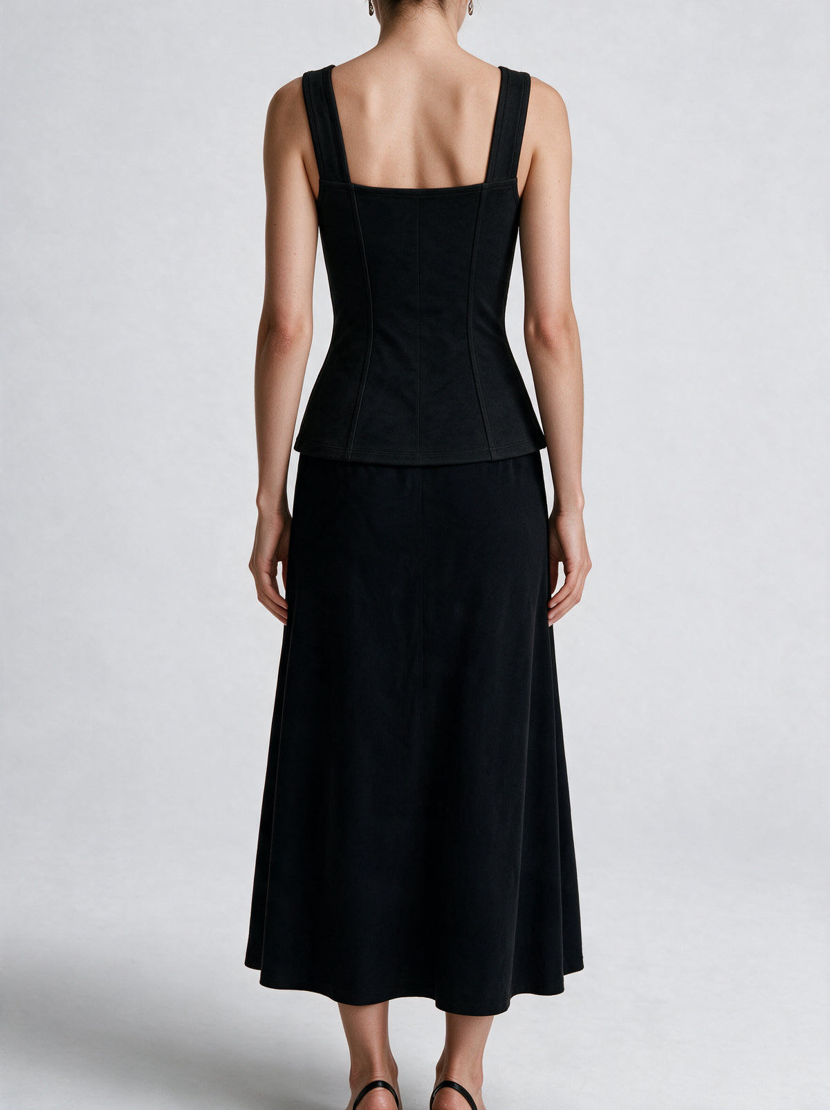 Valeria Sculpted Lace Corset Top - Midnight Black — model back view