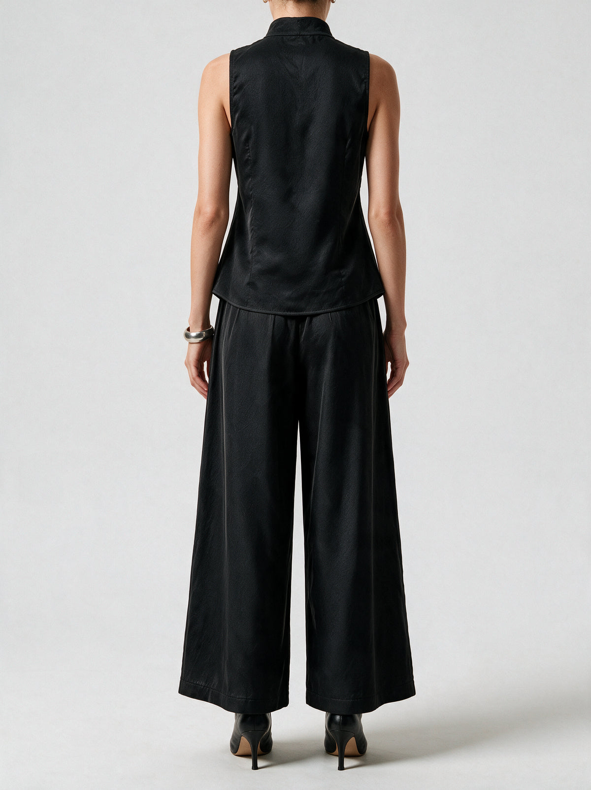 Valeria Sculpted Wrap Co-Ord Set - Black — model back view